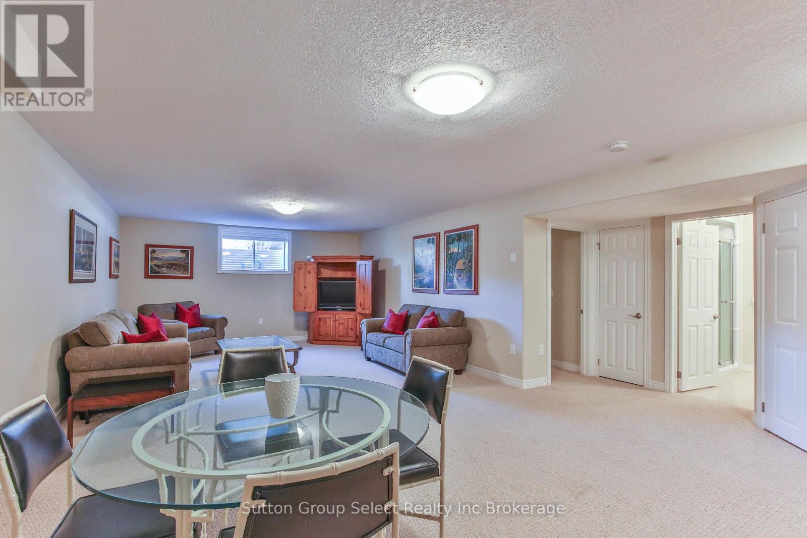 38 - 540 Spitfire Street, Woodstock, Ontario N4T 0C2 - Photo 29 - X12825178