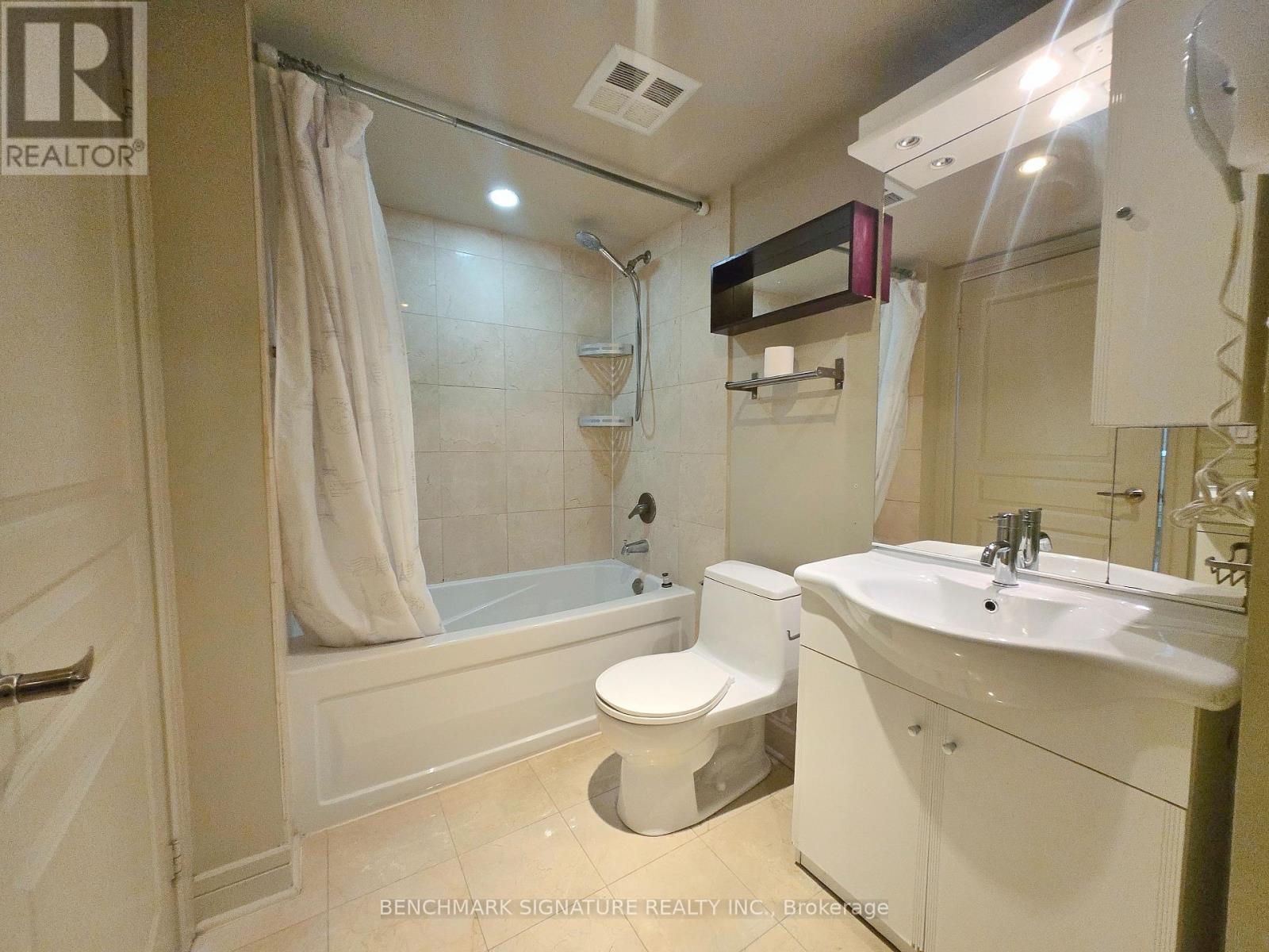 609 - 1 Avondale Avenue, Toronto, Ontario  M2N 7J1 - Photo 9 - C12711830