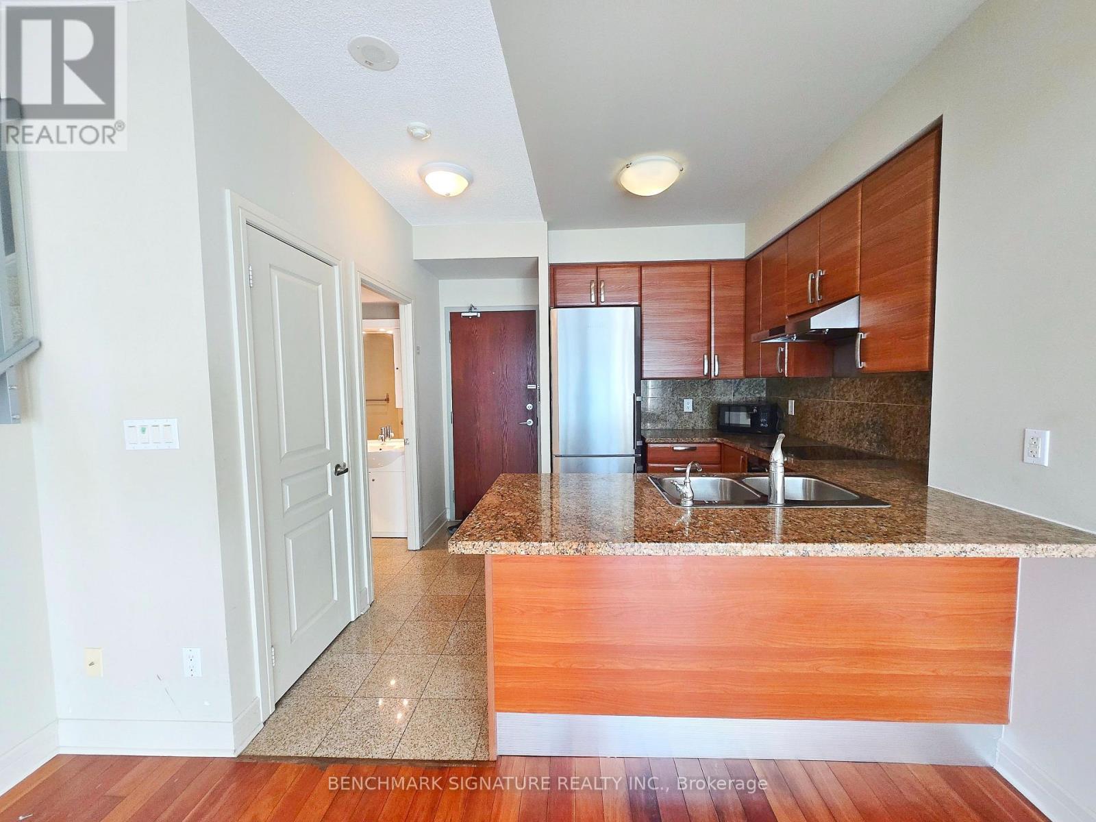 609 - 1 Avondale Avenue, Toronto, Ontario  M2N 7J1 - Photo 4 - C12711830