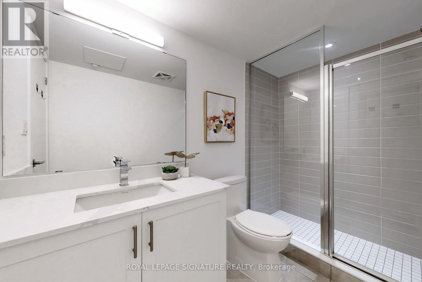 1 - 1455 O'connor Drive, Toronto, Ontario  M4B 2V5 - Photo 17 - E12783412