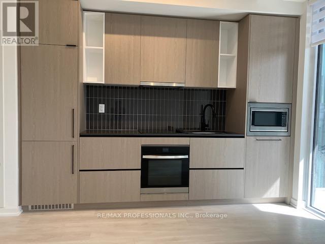 609 - 1285 Dupont Street, Toronto (Dovercourt-Wallace Emerson-Junction), Ontario  M6H 0E3 - Photo 3 - W12824924