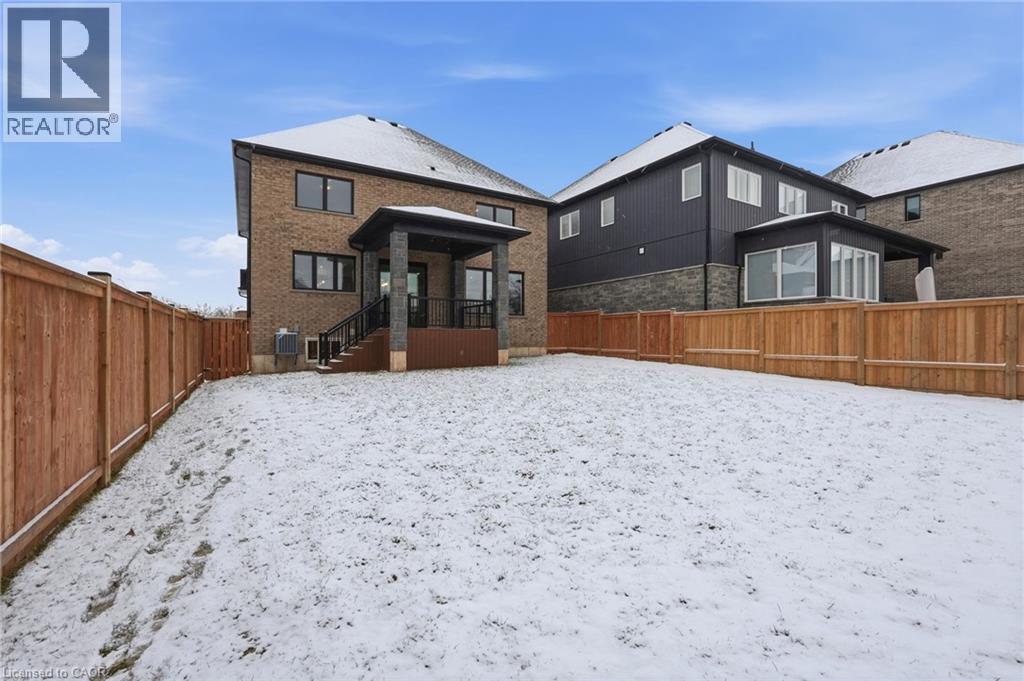 7 Bartlett Avenue, Grimsby, Ontario  L3M 5N7 - Photo 12 - 40807939