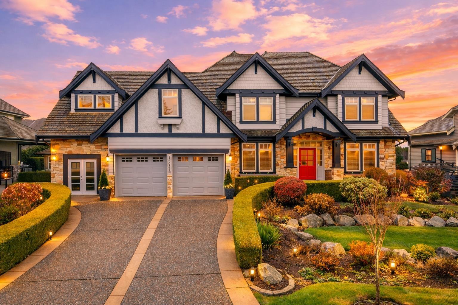 15963 Devonshire Drive, Surrey, British Columbia  V3Z 0M2 - Photo 1 - R3086041