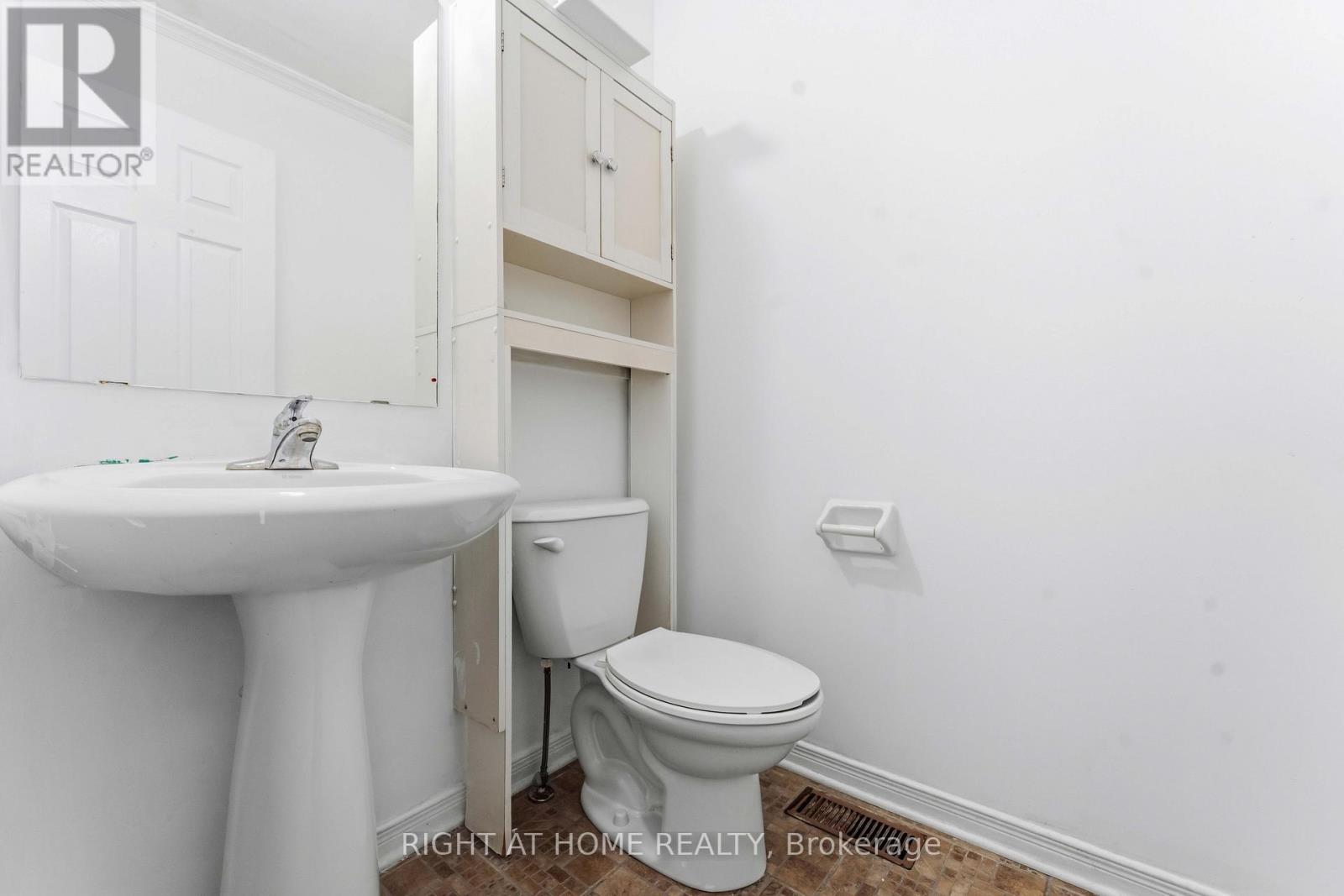 994 Klondike Road, Ottawa, Ontario  K2K 0C3 - Photo 12 - X12825172