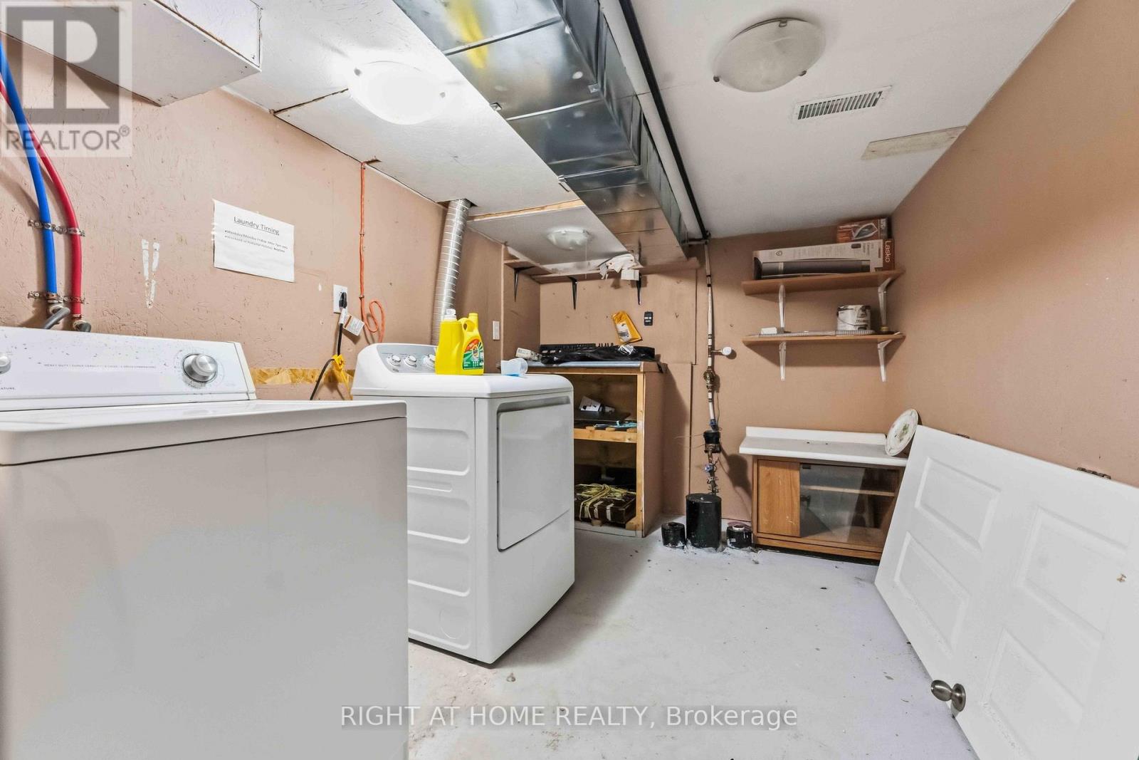 994 Klondike Road, Ottawa, Ontario  K2K 0C3 - Photo 32 - X12825172