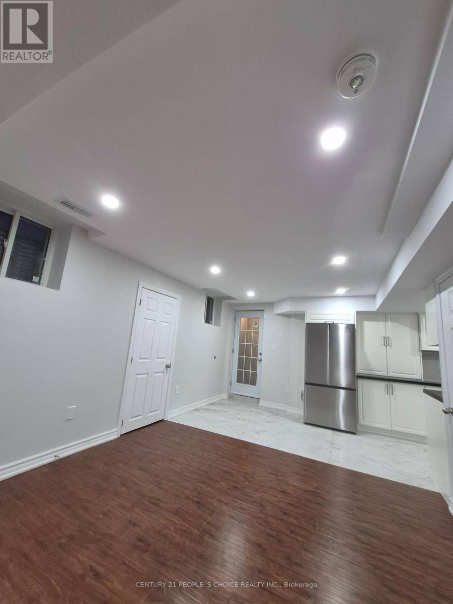 Bsmt - 4554 Willow Creek Drive, Mississauga, Ontario  L5V 1G7 - Photo 11 - W12824954