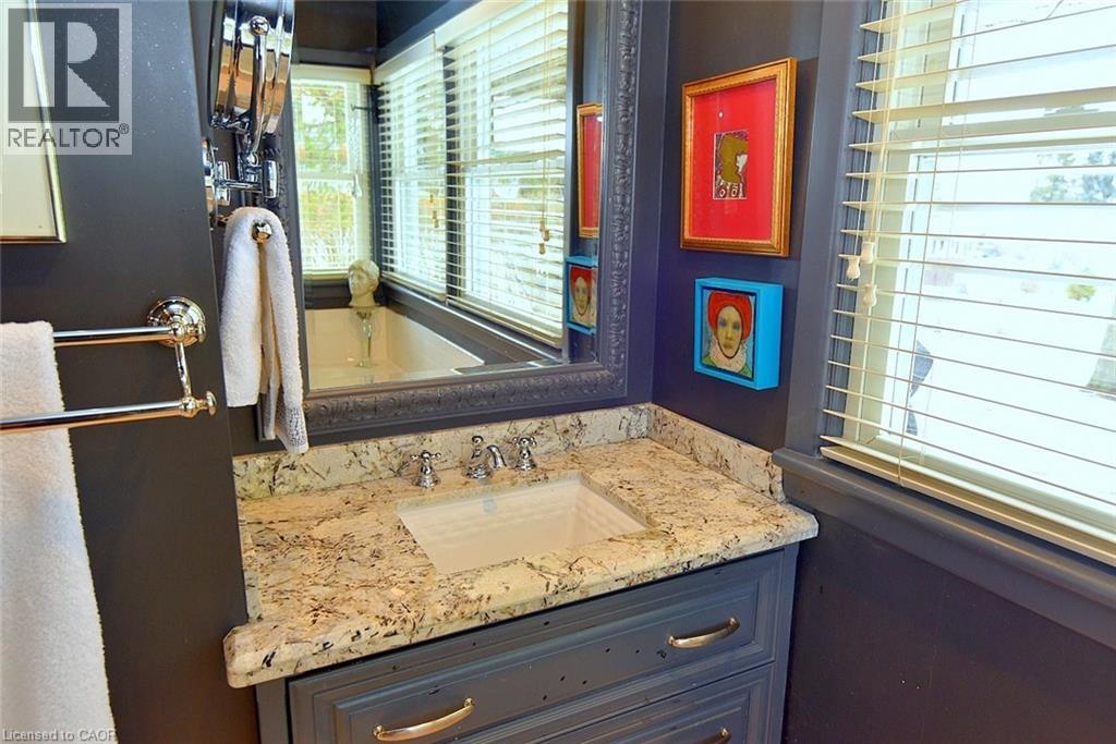 105 Overdale Avenue, Waterdown, Ontario  L9H 7H1 - Photo 29 - 40806969