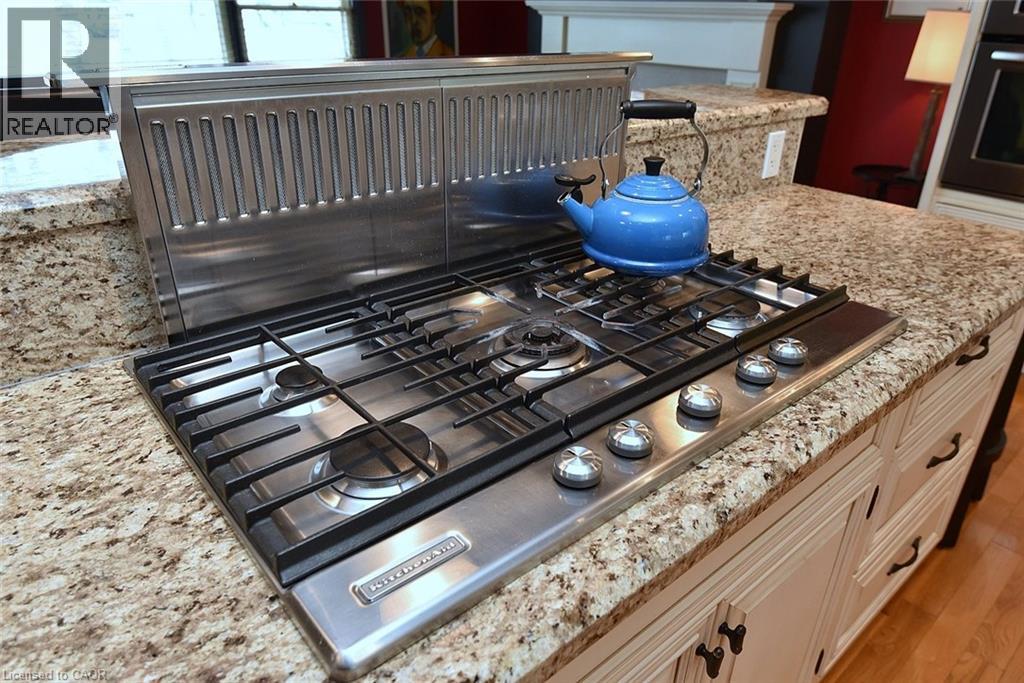 105 Overdale Avenue, Waterdown, Ontario  L9H 7H1 - Photo 9 - 40806969