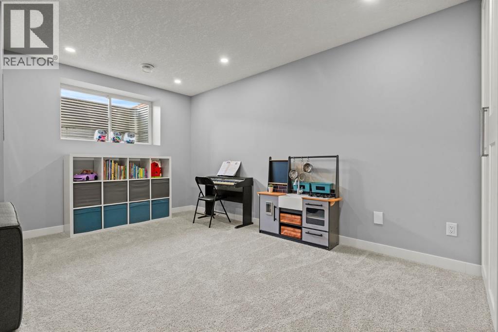 85 Mount Rae Heights, Okotoks, Alberta  T1S 0P1 - Photo 37 - A2281552