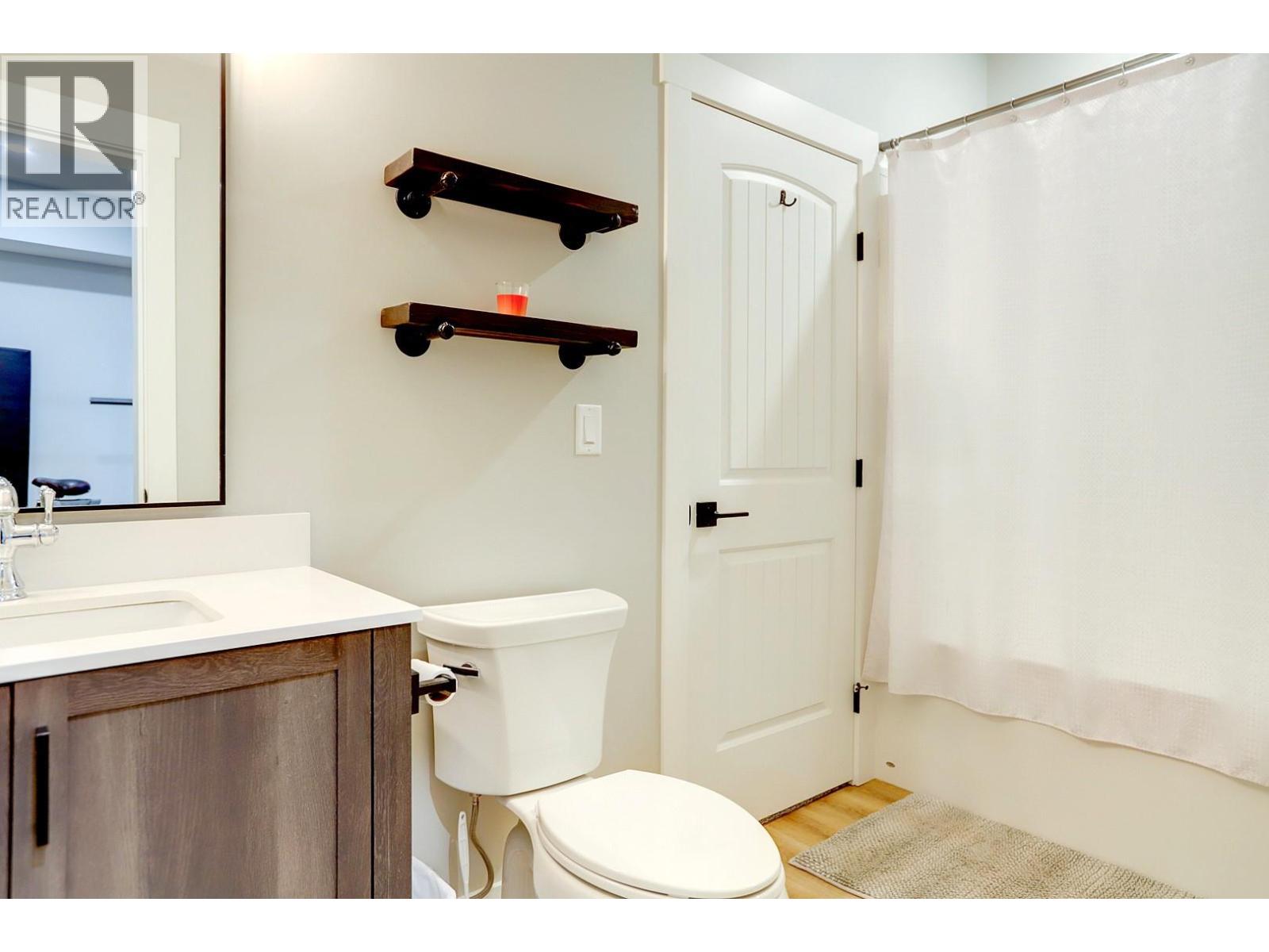 1908 39 Avenue, Vernon, British Columbia  V1T 3A8 - Photo 58 - 10375559