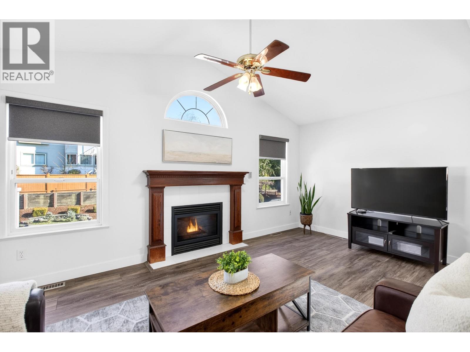 23706 Tamarack Lane, Maple Ridge, British Columbia  V2W 1B4 - Photo 14 - R3094060