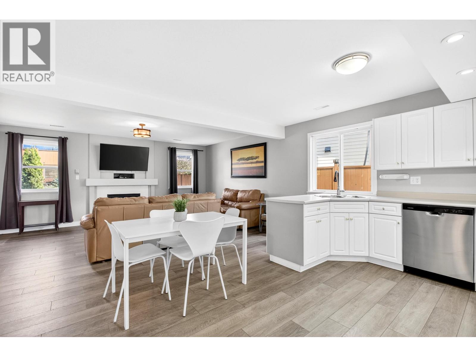 23706 Tamarack Lane, Maple Ridge, British Columbia  V2W 1B4 - Photo 25 - R3094060