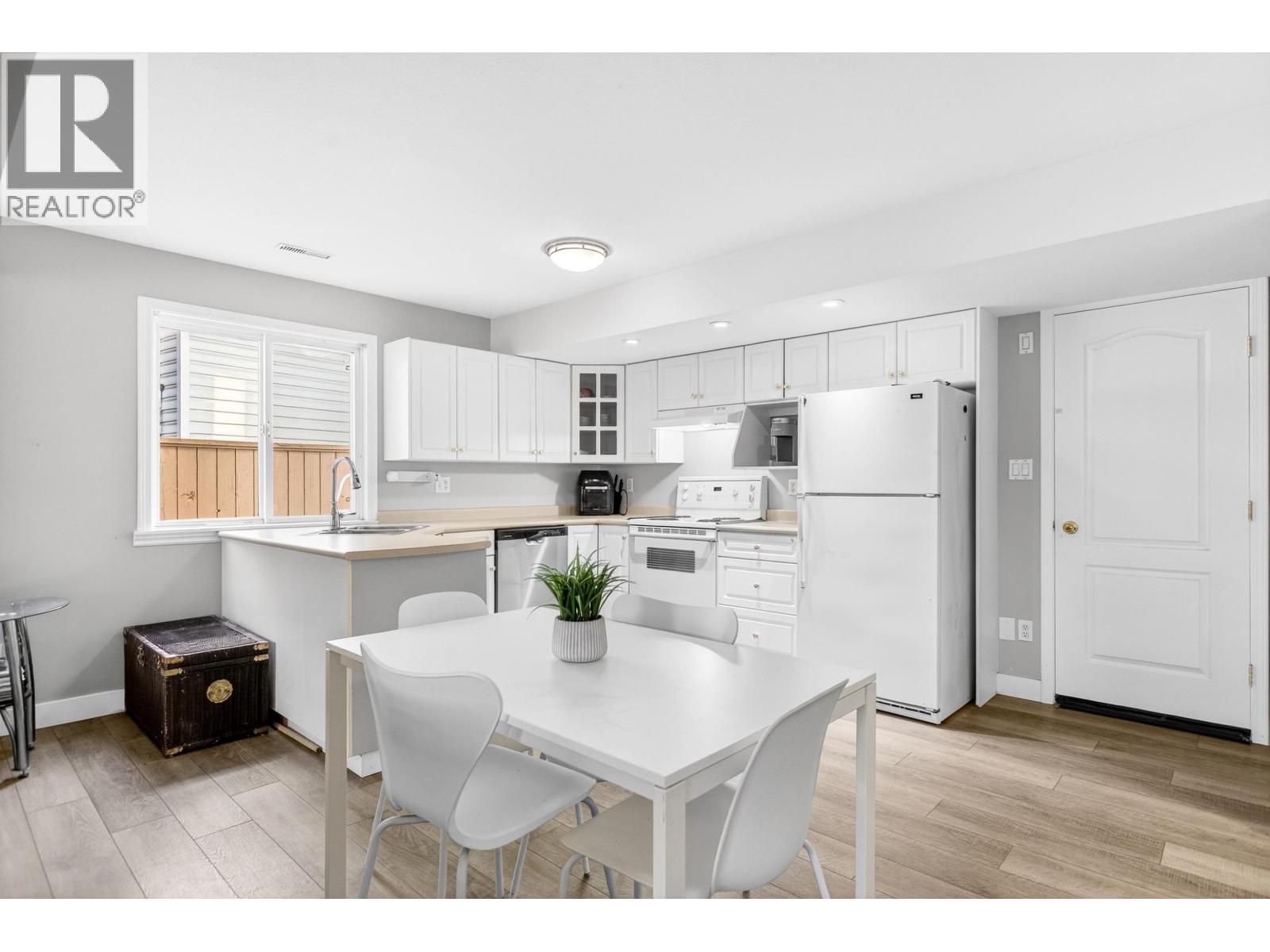 23706 Tamarack Lane, Maple Ridge, British Columbia  V2W 1B4 - Photo 27 - R3094060