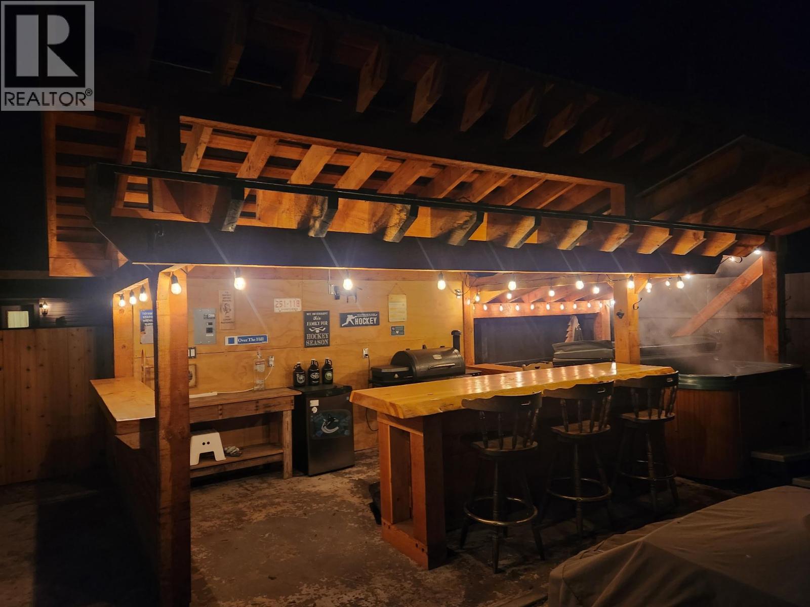 1908 39 Avenue, Vernon, British Columbia  V1T 3A8 - Photo 91 - 10375559