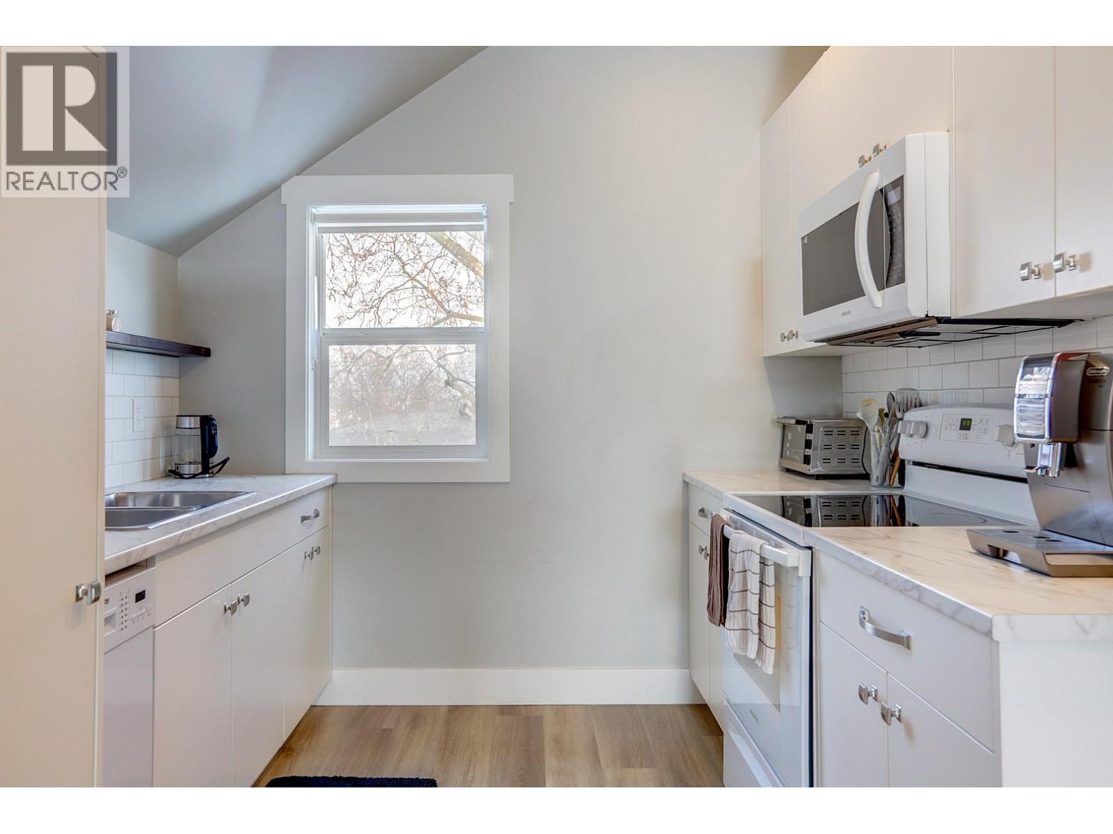 1908 39 Avenue, Vernon, British Columbia  V1T 3A8 - Photo 80 - 10375559