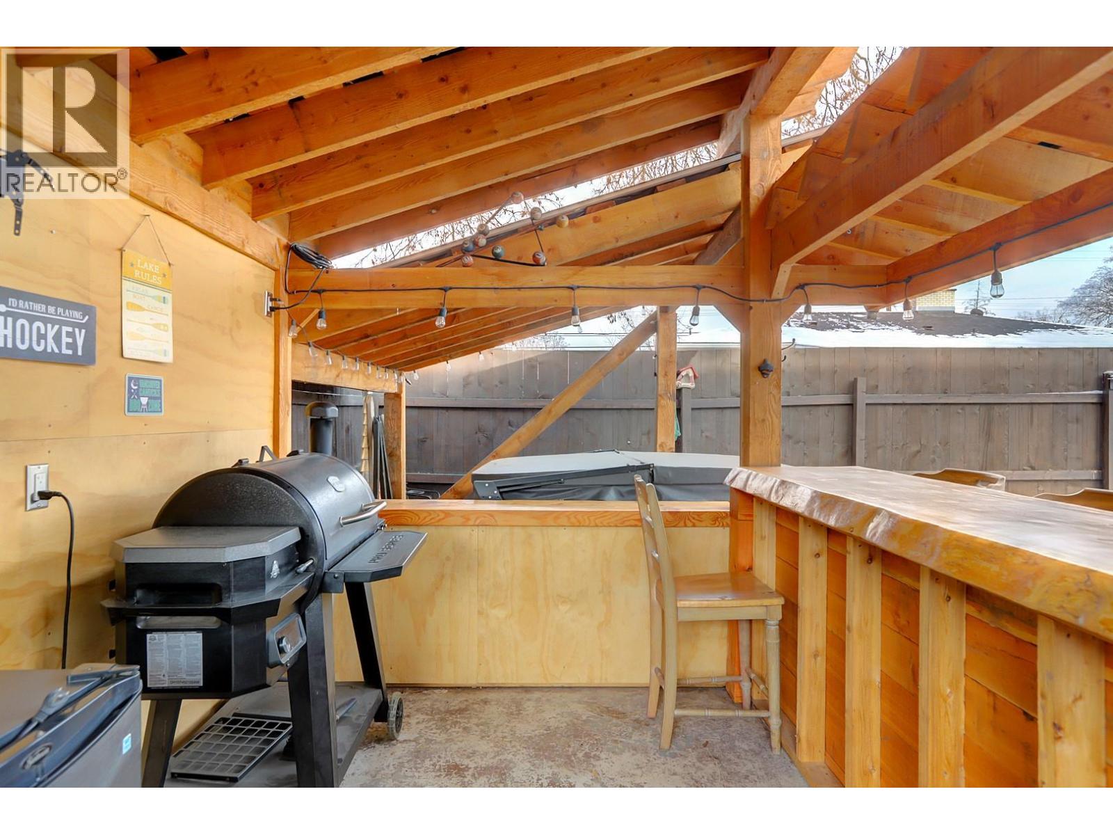 1908 39 Avenue, Vernon, British Columbia  V1T 3A8 - Photo 66 - 10375559