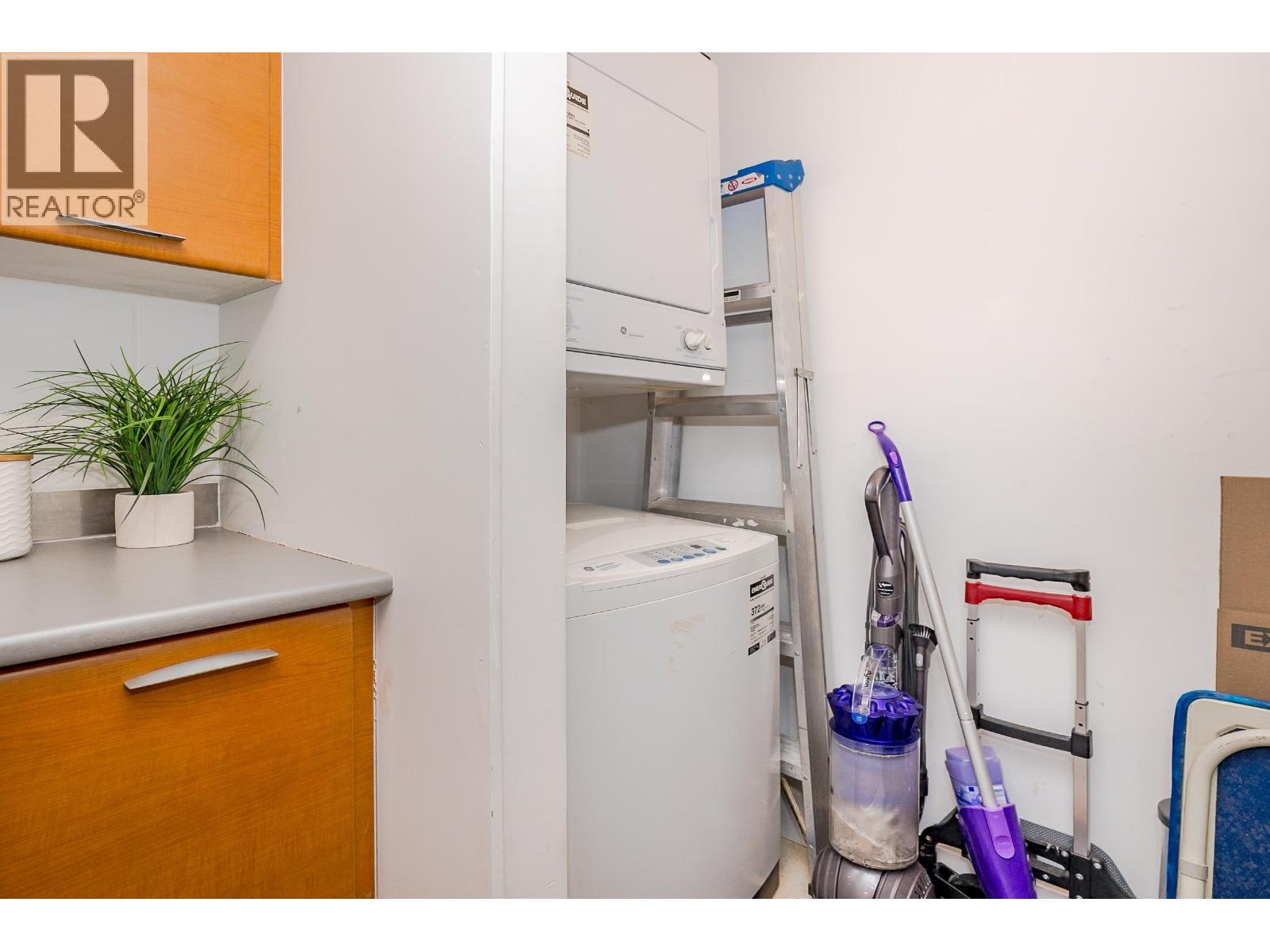 409 9233 Ferndale Road, Richmond, British Columbia  V6Y 0B8 - Photo 17 - R3091985