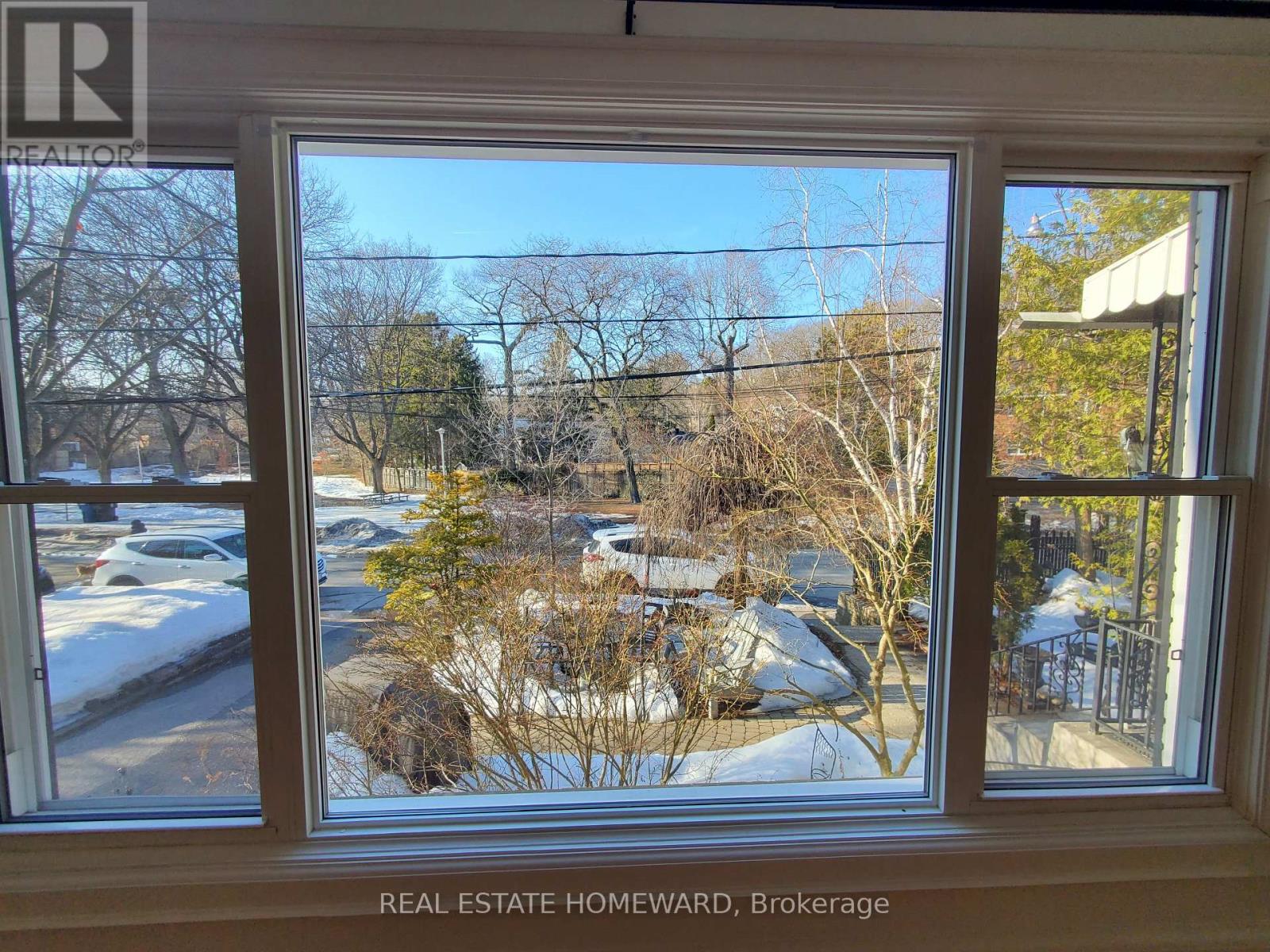 Main Floor - 21 Love Crescent, Toronto, Ontario  M4E 1V6 - Photo 17 - E12825162