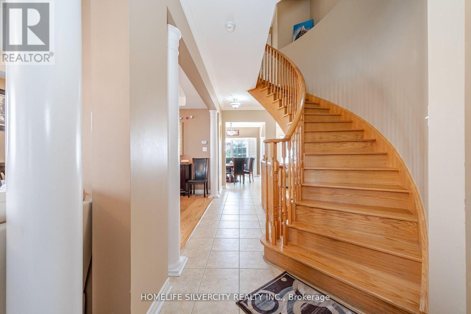 14 Oakhaven Road, Brampton, Ontario  L6P 2Y3 - Photo 13 - W12825152