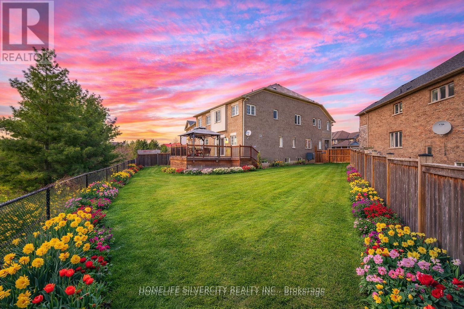 14 Oakhaven Road, Brampton, Ontario  L6P 2Y3 - Photo 37 - W12825152