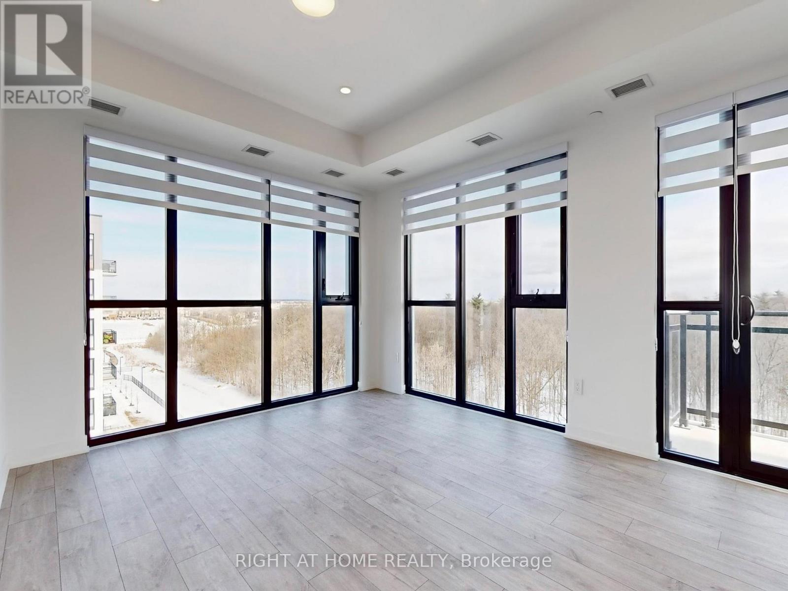 711 - 750 Whitlock Avenue, Milton, Ontario  L9E 2B4 - Photo 6 - W12825166