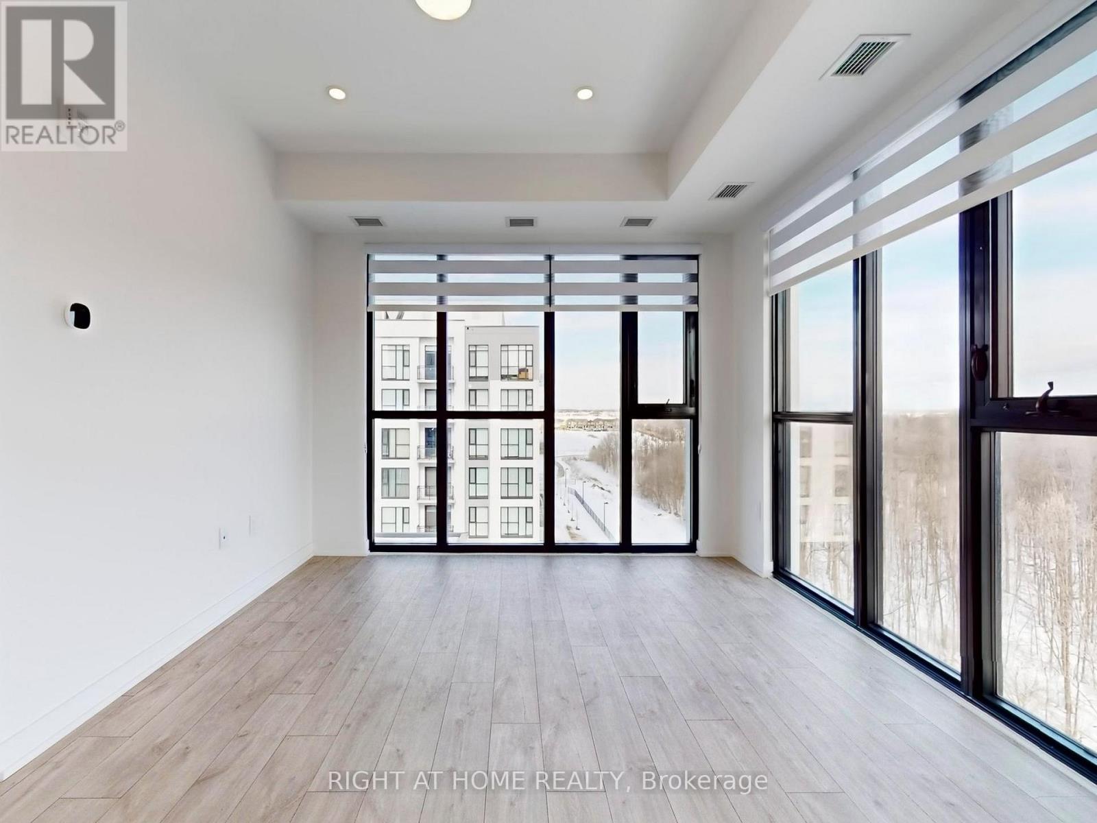 711 - 750 Whitlock Avenue, Milton, Ontario  L9E 2B4 - Photo 7 - W12825166