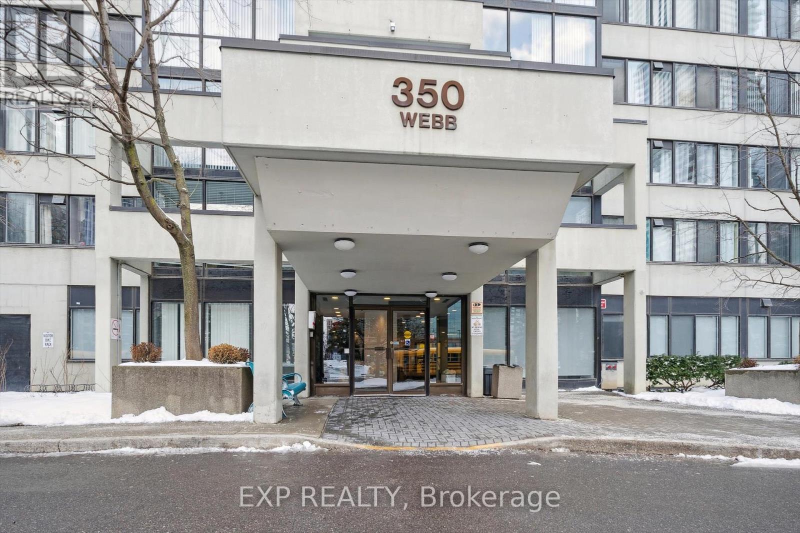 1202 - 350 Webb Drive, Mississauga, Ontario  L5B 3W4 - Photo 2 - W12825168