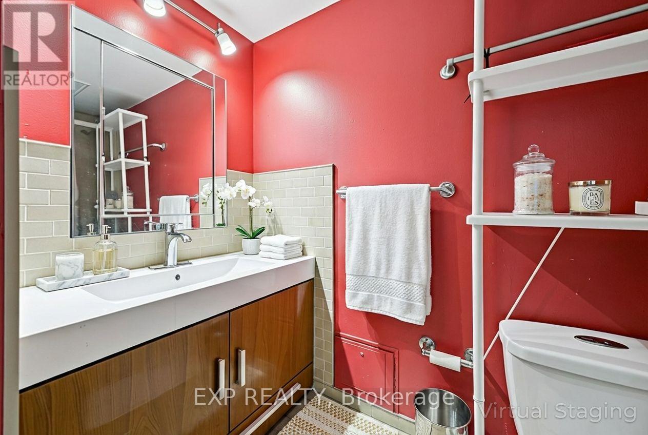 1202 - 350 Webb Drive, Mississauga, Ontario  L5B 3W4 - Photo 21 - W12825168