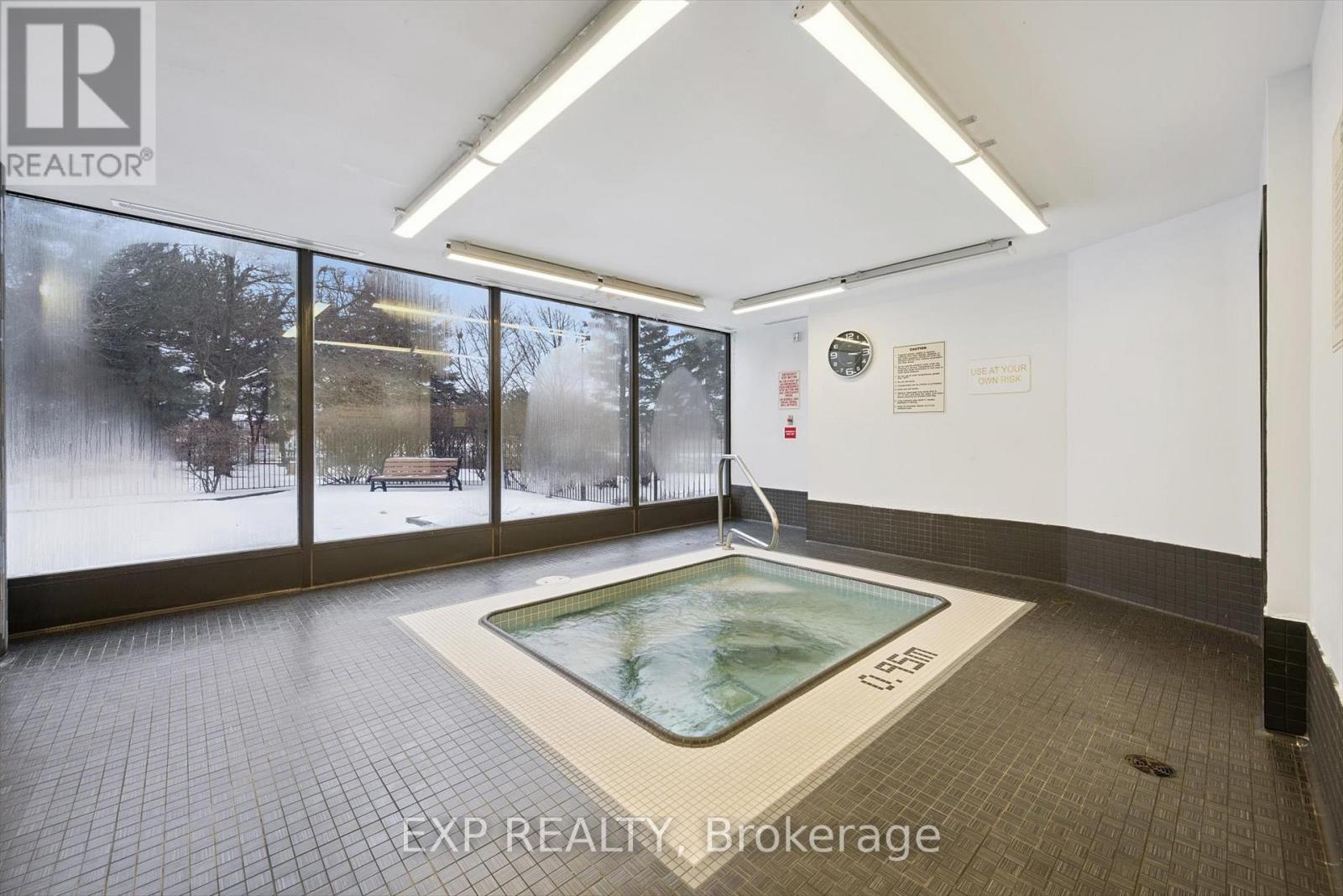 1202 - 350 Webb Drive, Mississauga, Ontario  L5B 3W4 - Photo 27 - W12825168