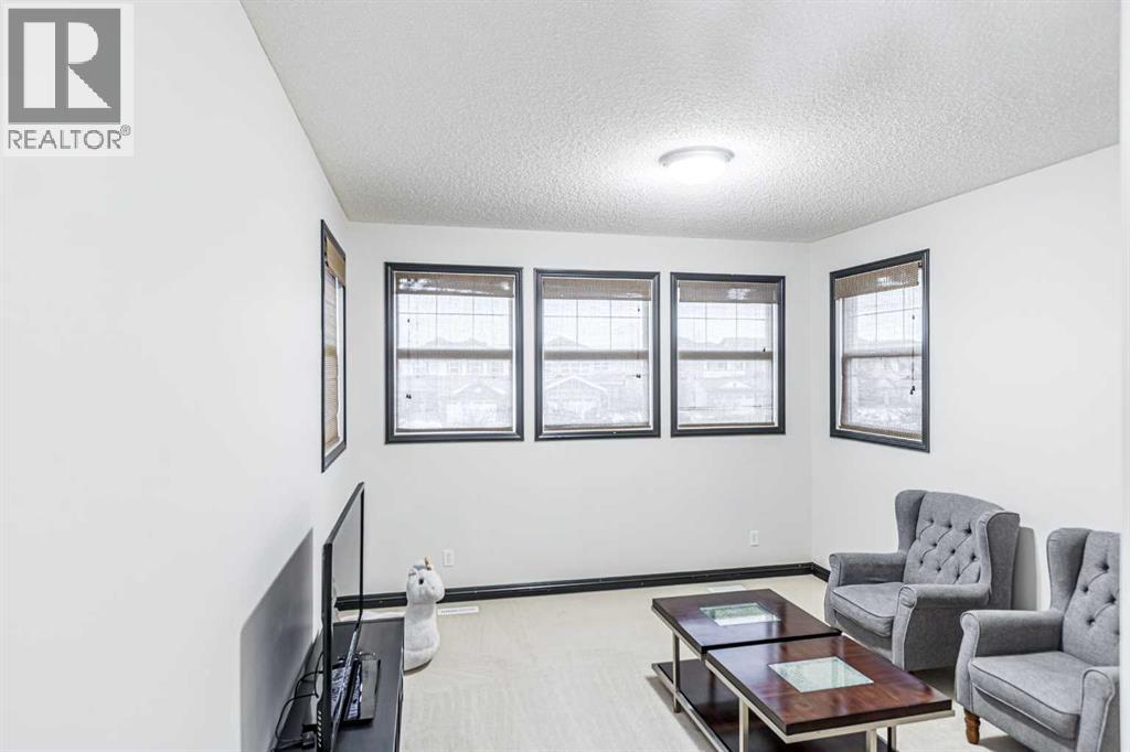 1430 Kings Heights Boulevard Se, Airdrie, Alberta  T4A 0A1 - Photo 27 - A2266274