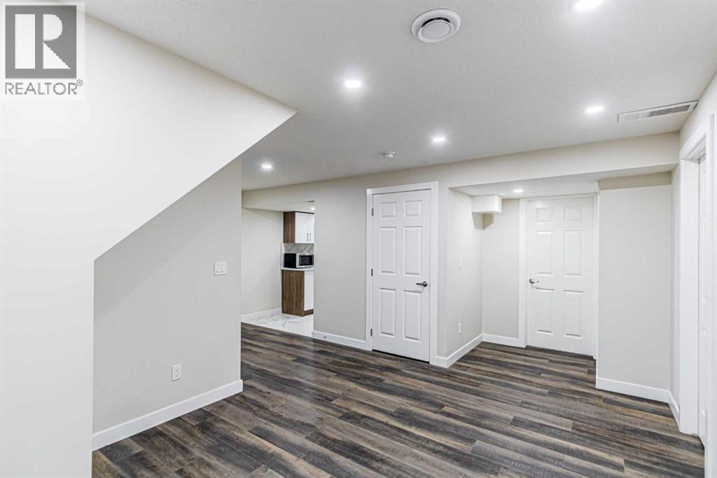 1430 Kings Heights Boulevard Se, Airdrie, Alberta  T4A 0A1 - Photo 32 - A2266274