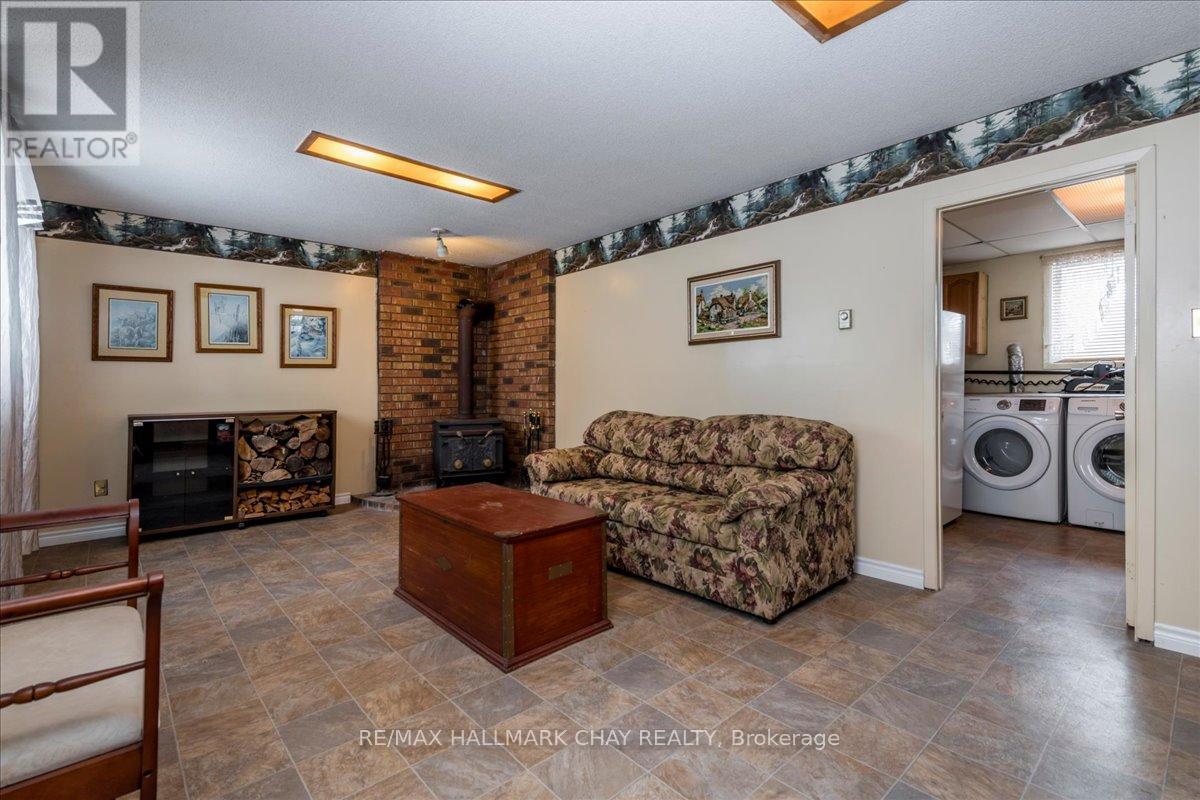 3214 Cove Avenue, Innisfil, Ontario  L9S 2K7 - Photo 13 - N12823980