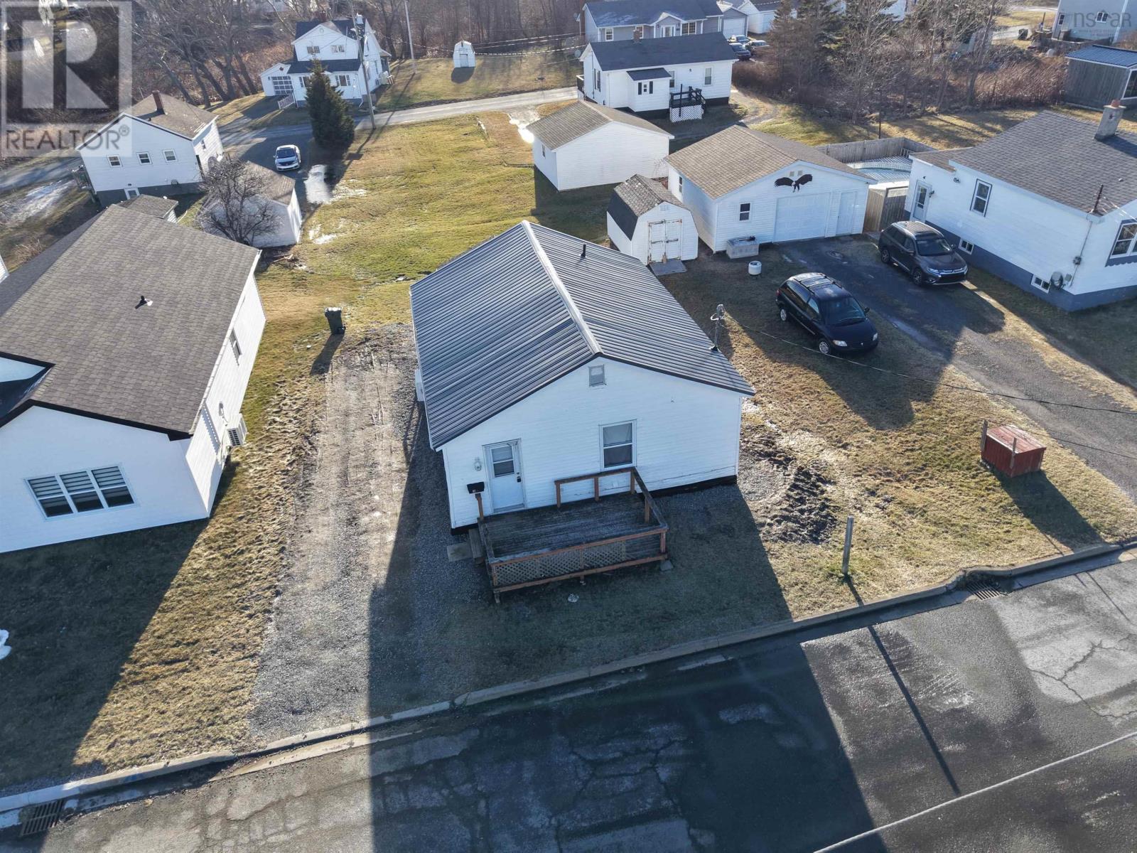 3538 Bay Avenue, New Waterford, Nova Scotia  B1H 2P3 - Photo 6 - 202600280