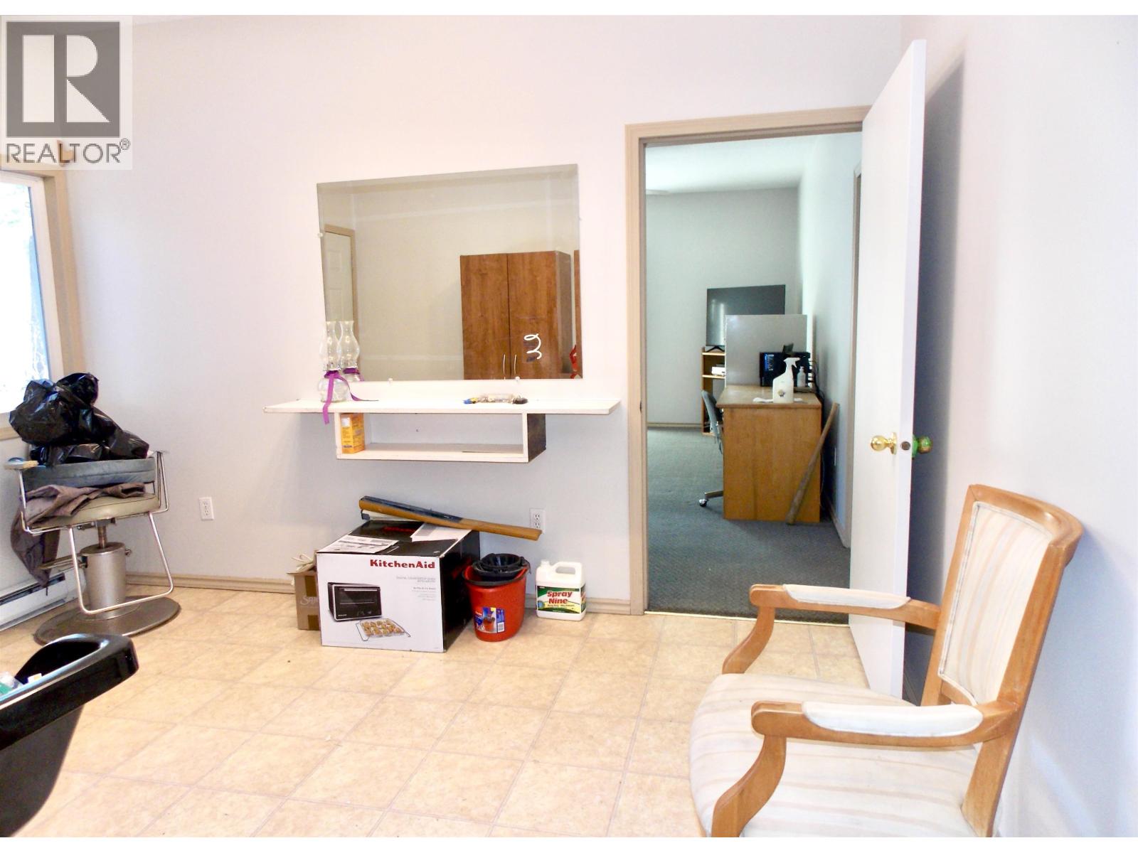 2337 Chimney Lake Road, Williams Lake, British Columbia  V2G 4W2 - Photo 13 - R3092493