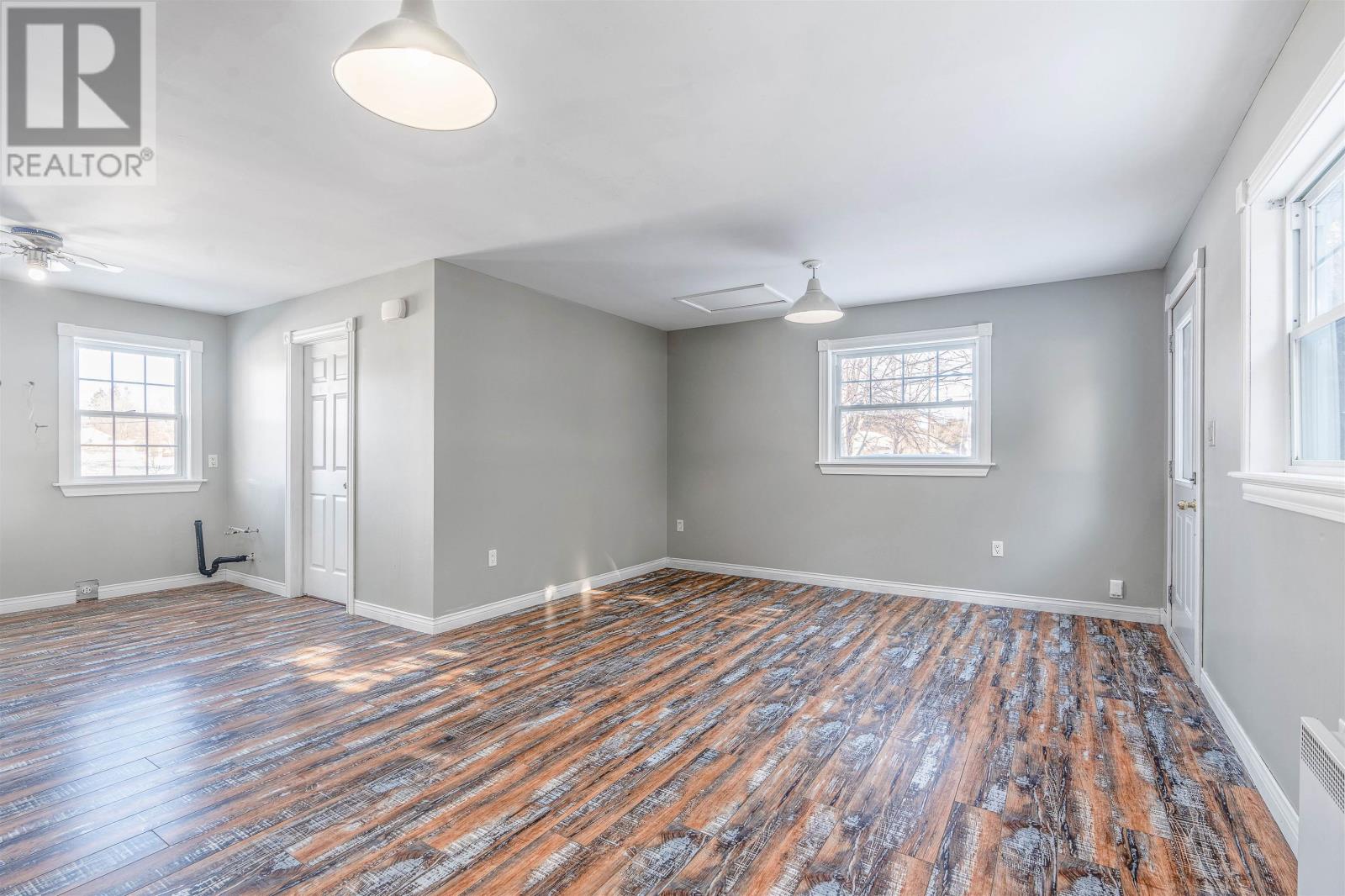 114 Stratford Road, Stratford, Prince Edward Island  C1B 1Y4 - Photo 37 - 202603392