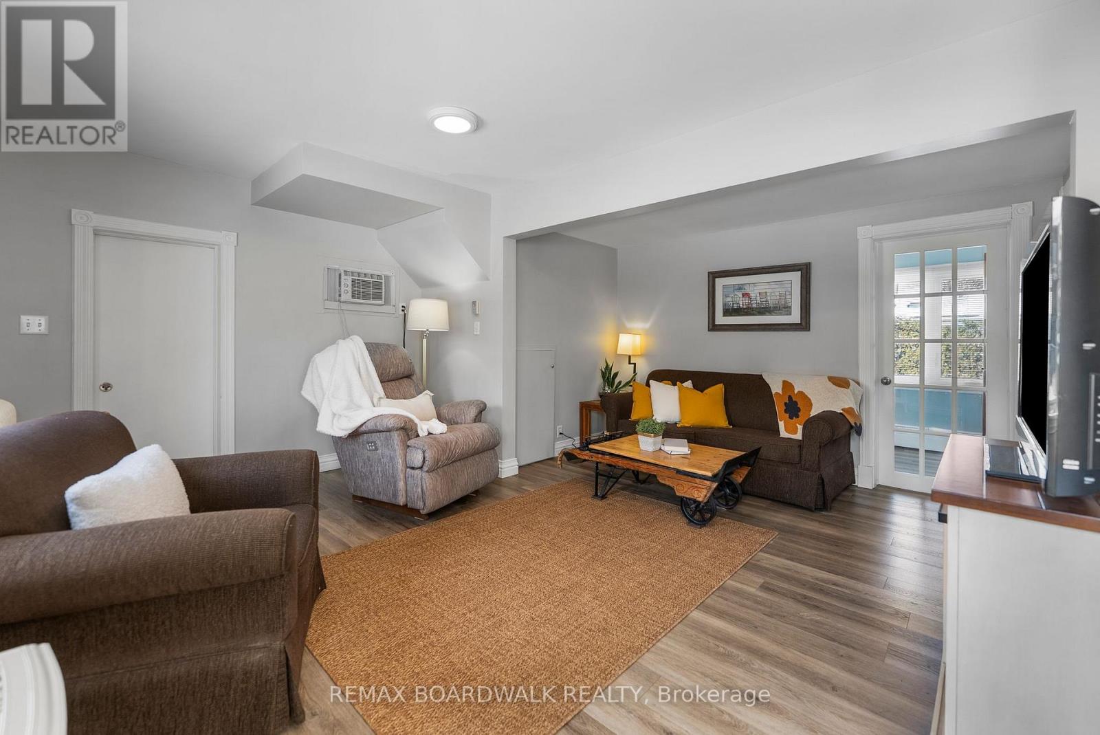 532 St Lawrence Street, North Dundas, Ontario  K0C 2K0 - Photo 20 - X12825280