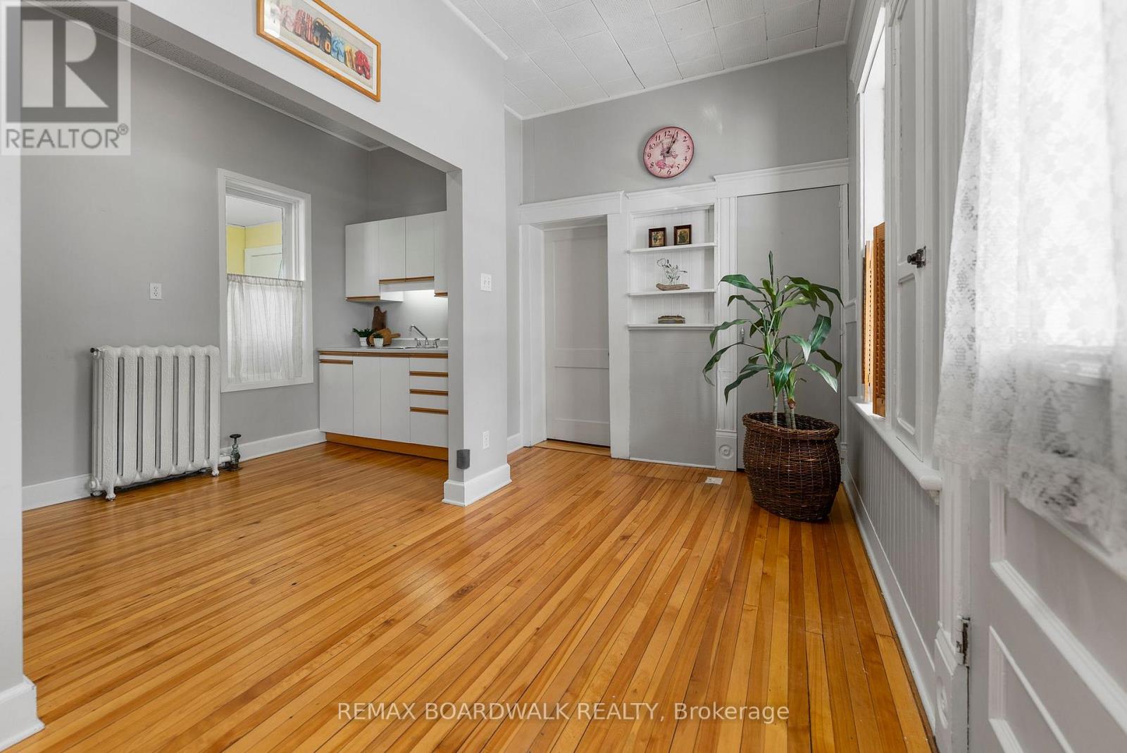 532 St Lawrence Street, North Dundas, Ontario  K0C 2K0 - Photo 24 - X12825280