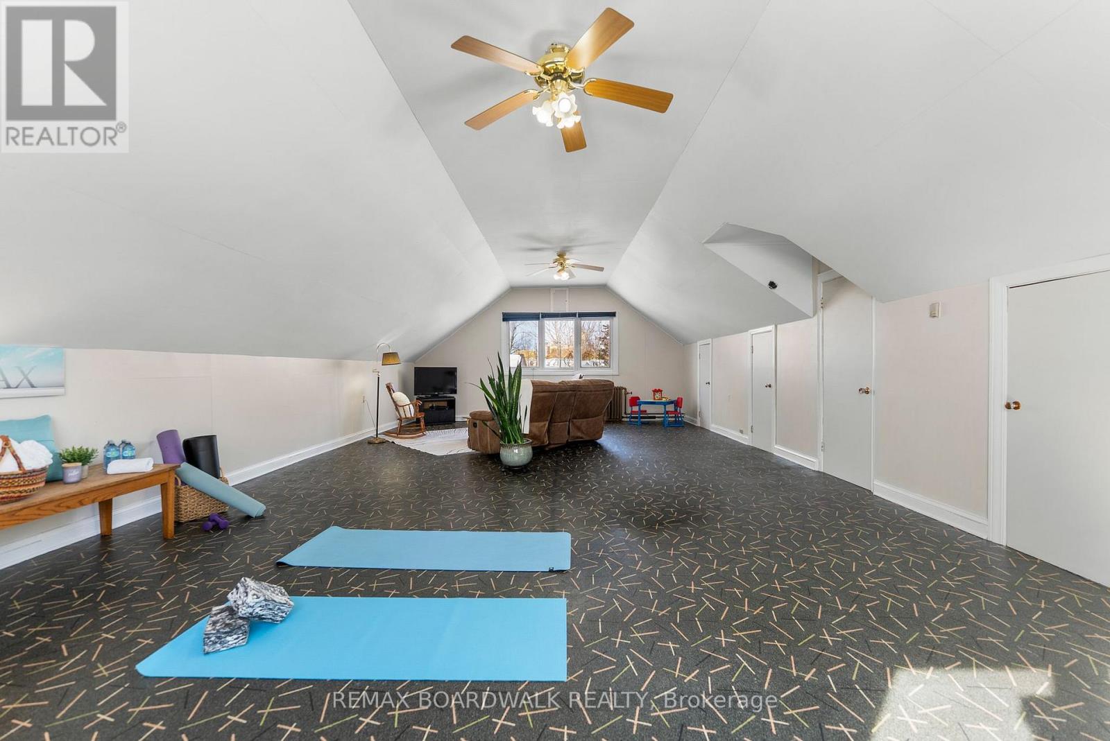 532 St Lawrence Street, North Dundas, Ontario  K0C 2K0 - Photo 39 - X12825280