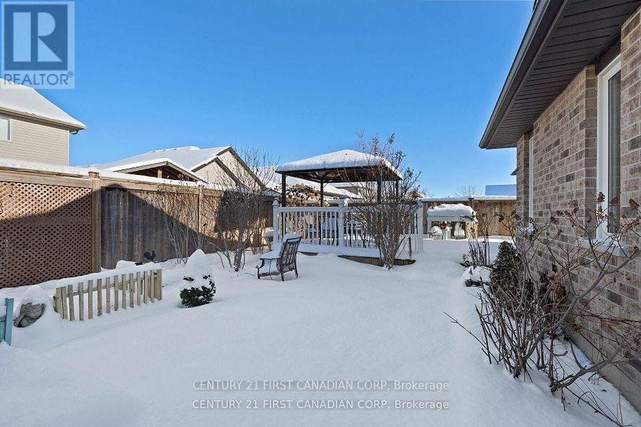 46 Westlake Drive, St. Thomas, Ontario  N5P 0C6 - Photo 47 - X12734820