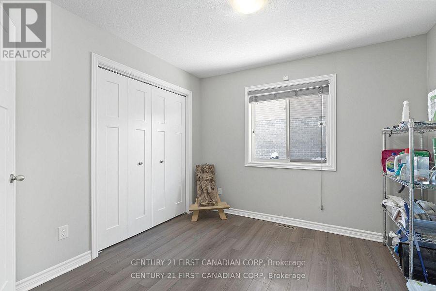 46 Westlake Drive, St. Thomas, Ontario  N5P 0C6 - Photo 8 - X12734820