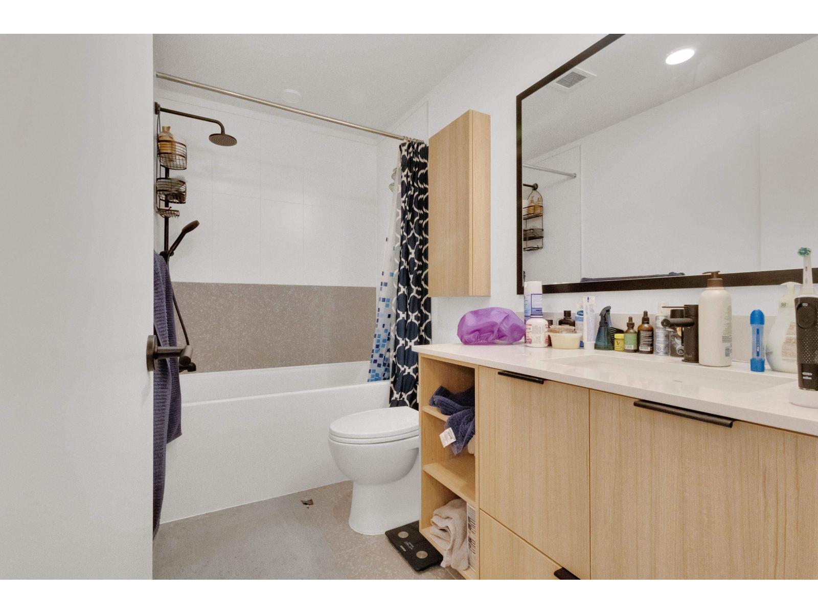 419 9456 134 Street, Surrey, British Columbia V3V 5S4 - Photo 15 - R3085132