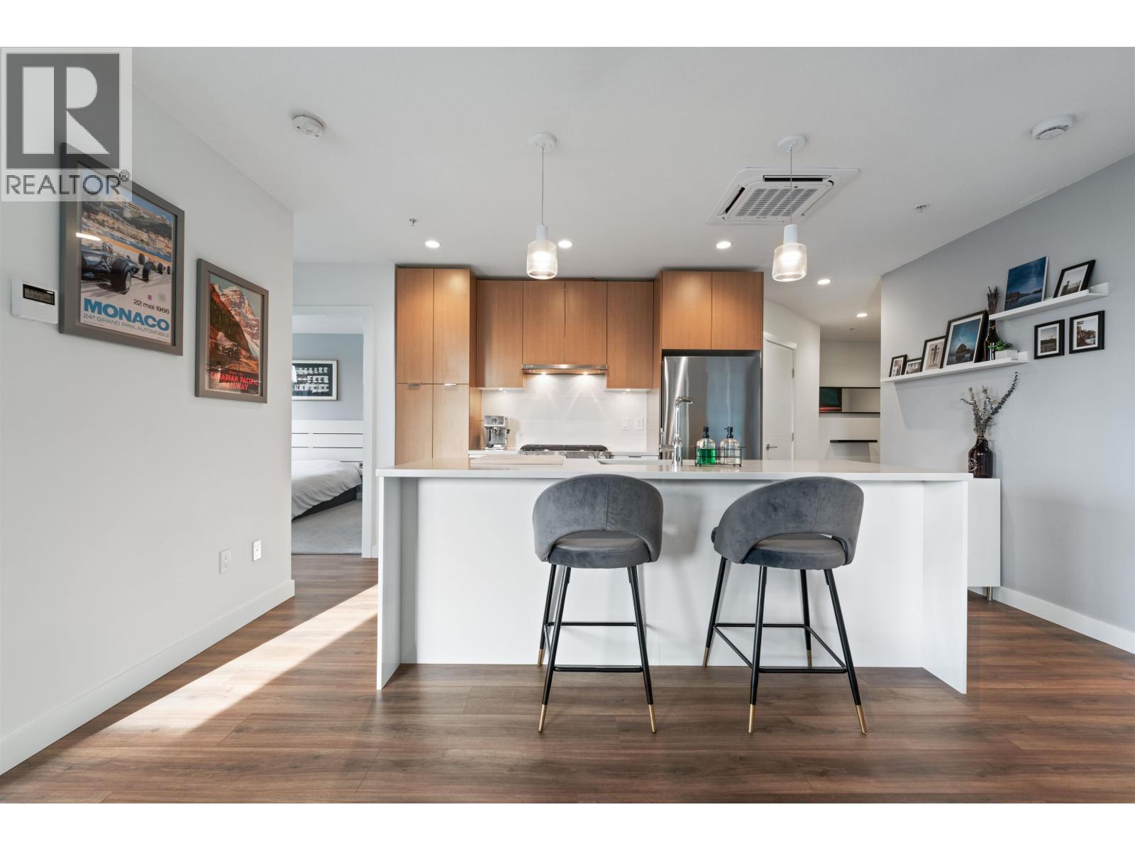 201 108 E 8th Street, North Vancouver, British Columbia  V7L 0H1 - Photo 12 - R3091152