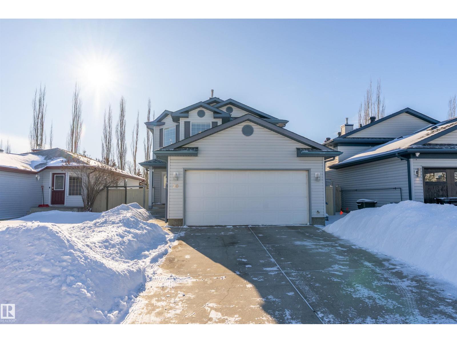 23 Lindsay Av, Spruce Grove, Alberta  T7X 4H6 - Photo 2 - E4474885