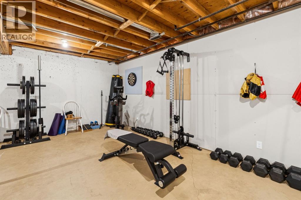 11 Bedford Manor Ne, Calgary, Alberta  T3K 4B8 - Photo 24 - A2288839