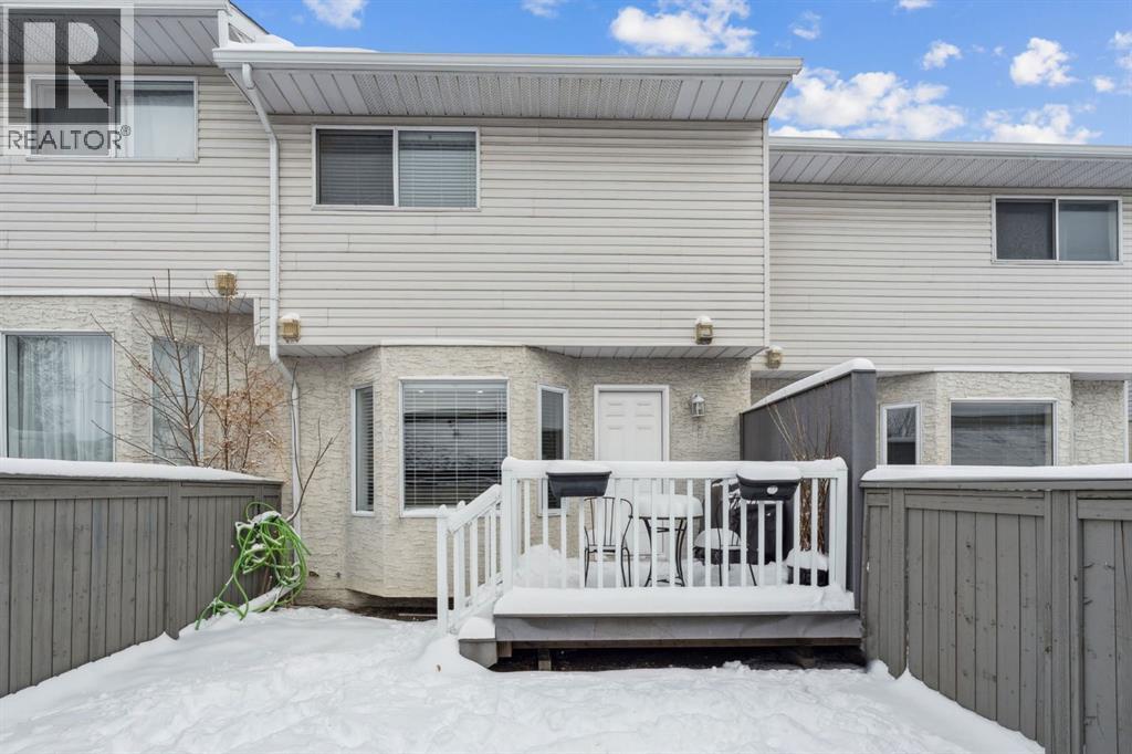 11 Bedford Manor Ne, Calgary, Alberta  T3K 4B8 - Photo 30 - A2288839