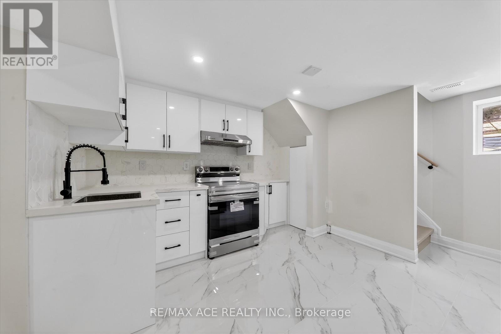 53 Sharbot Avenue, Toronto, Ontario  M1H 1Z2 - Photo 28 - E12825204