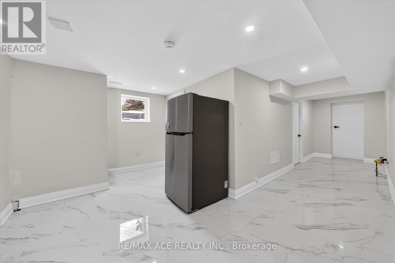 53 Sharbot Avenue, Toronto, Ontario  M1H 1Z2 - Photo 29 - E12825204