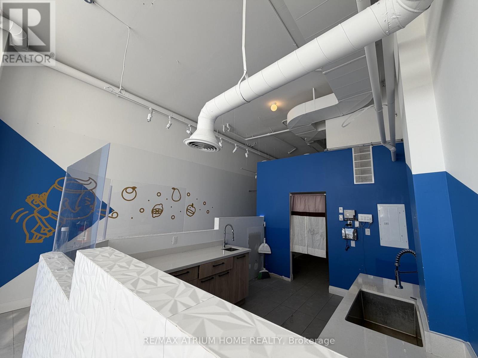 20 Nipigon Avenue, Markham, Ontario  L6C 0X7 - Photo 6 - N12825190