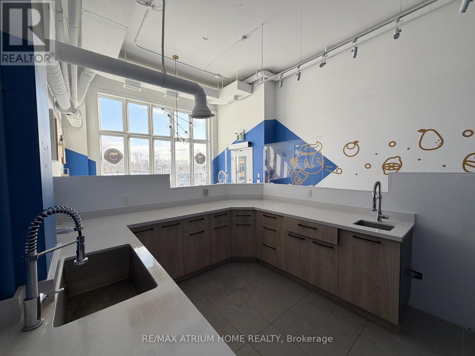 20 Nipigon Avenue, Markham, Ontario  L6C 0X7 - Photo 7 - N12825190