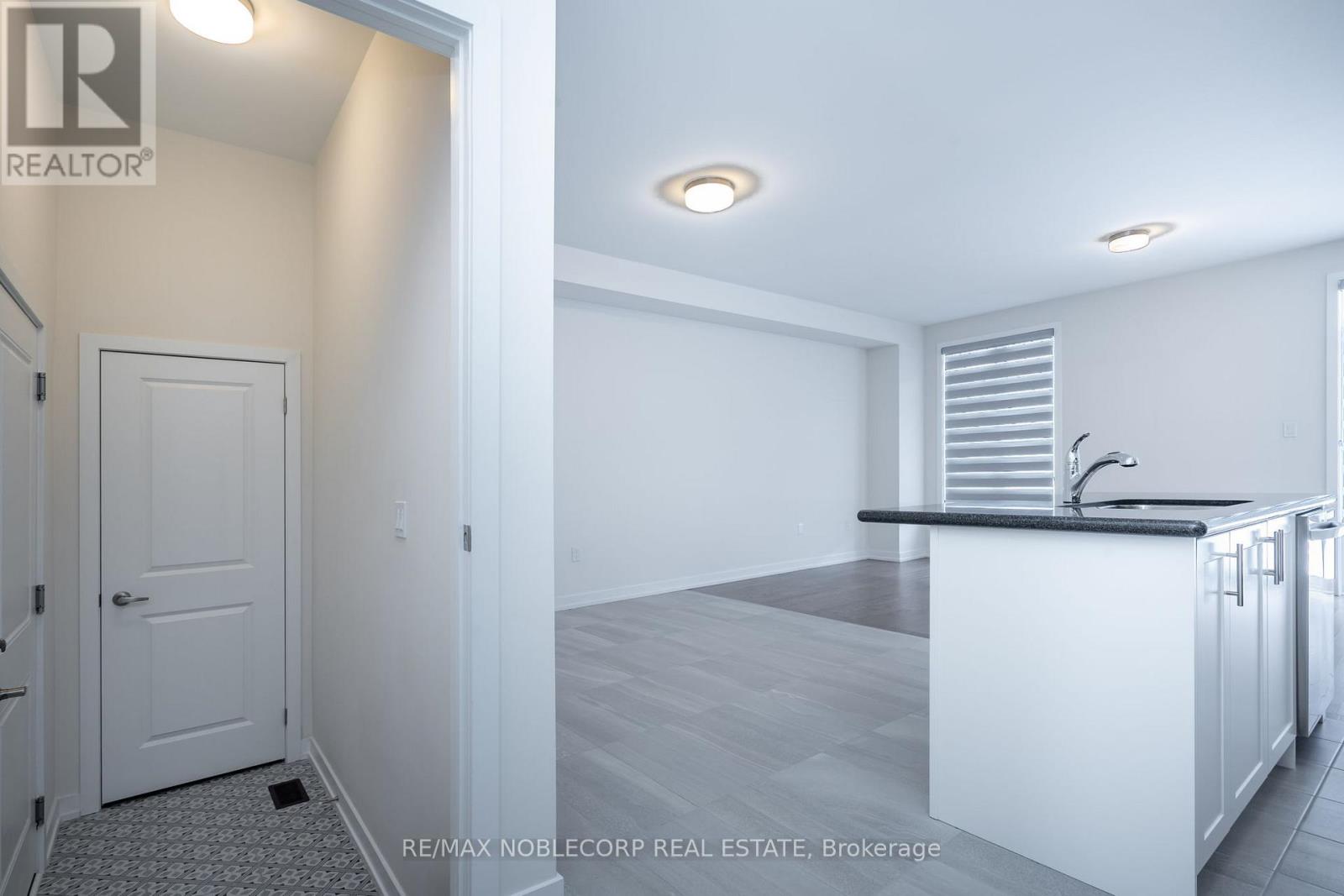 34 Singhampton Road, Vaughan, Ontario  L4H 5J6 - Photo 15 - N12825232